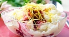 Лимонное мороженое с соусом и жюльеном из цедры Лимонное мороженое с соусом и жюльеном из цедры