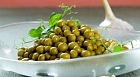 Пикантный горошек с чесноком