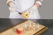 Приготовление блюда по рецепту - Яблоки, фаршированные эремчеком. Шаг 4