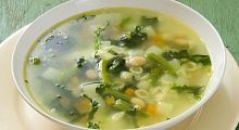 Рецепт - Суп со стручковой фасолью и шпинатом