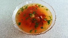 Рецепт - Томатный суп с охотничьими колбасками