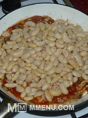 Приготовление блюда по рецепту - Фасоль с грибами. Шаг 5