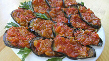 Рецепт - Жареные баклажаны с томатным соусом