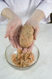 Приготовление блюда по рецепту - Рыбная котлета с креветками. Шаг 1
