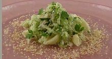 Рецепт - Зеленый салат с ракушками