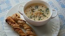 Рецепт - Сырный суп с сушеными грибами и сырные слойки