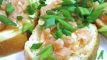Рецепт - Простой и вкусный домашний рецепт приготовления бутербродов с красной рыбой (Лосось)