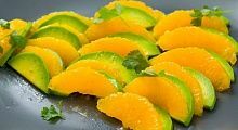 Рецепт - Салат из апельсинов с авокадо