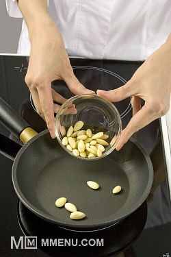 Фаршированный чернослив. Шаг 1 Фаршированный чернослив. Шаг 1