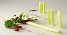 Рецепт - Салат с фасолью и брокколи