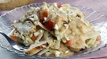 Рецепт - Куриный салат с лапшой и орехами