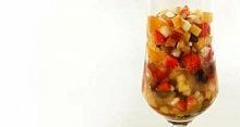 Рецепт - Салат-коктейль «Фруктово-ягодный»