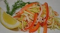 Салат с пекинской капустой и крабовыми палочка