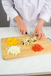 Приготовление блюда по рецепту - Палтус с баклажанами и перцем (2). Шаг 3