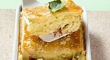 Рецепт - Слоеный пирог с картофелем и беконом