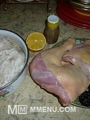 Приготовление блюда по рецепту - Курица с лимоном и черносливом в сетке.. Шаг 1