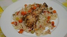 Рецепт - Запеченные куриные ножки с рисом и овощами