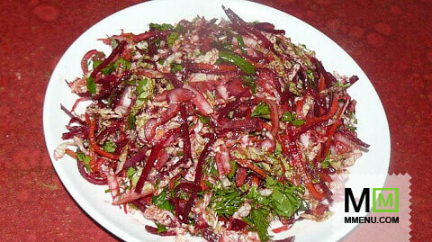Салат из свеклы и пекинской капусты