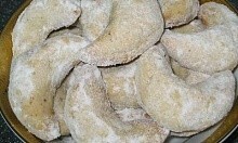 Рецепт - Печенье «полумесяцы» с грецкими орехами