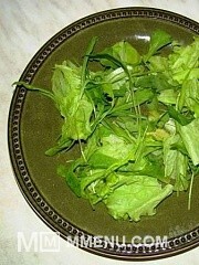 Приготовление блюда по рецепту - Салат с ветчиной и шароном (хурмой). Шаг 1