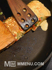 Приготовление блюда по рецепту - Омлет пуляр, тамогаяки и красная и черная икра. Шаг 8