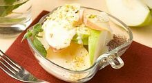 Рецепт - Салат из яблок с йогуртом