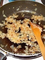 Приготовление блюда по рецепту - Грибное изобилие под белым соусом. Шаг 2