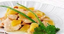 Рецепт - Кусочки цыпленка с ананасом