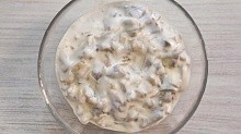 Рецепт - Сметано-грибной соус. Соус из сметаны и шампиньонов.