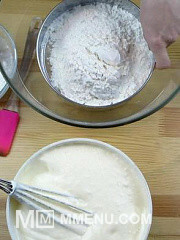 Приготовление блюда по рецепту - Домашний торт с вишней. Шаг 4