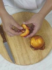 Приготовление блюда по рецепту - Запеканка творожная с персиками. Шаг 1