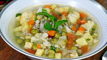 Рецепт - Перловый суп с цветной капустой