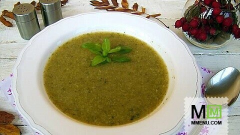 Суп с сельдереем и брокколи