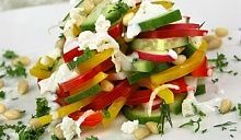 Рецепт - Салат из овощей и творога