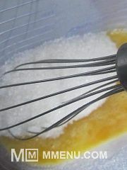 Приготовление блюда по рецепту - творожный кекс с изюмом. Шаг 1