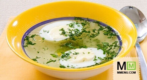 Мясной бульон с яйцом и зеленью Мясной бульон с яйцом и зеленью