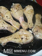 Приготовление блюда по рецепту - Куриные ножки под свеклой. Шаг 5