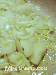 Приготовление блюда по рецепту - свинина с ананасами в кокосовом молоке. Шаг 3