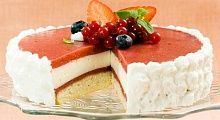 Рецепт - Торт с ягодами и йогуртом