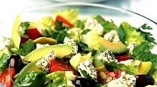 Рецепт - Салат с авокадо и брынзой