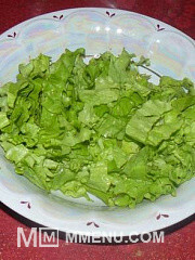 Приготовление блюда по рецепту - Салат с латуком. Шаг 3