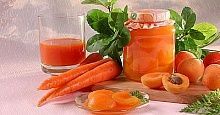 Рецепт - Абрикосы в морковном соке