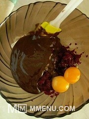 Приготовление блюда по рецепту - Свекольно-шоколадный кекс. Шаг 4