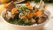 Рецепт - Сорпа (мясо, тушенное с овощами в горшочке)