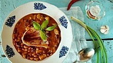 Рецепт - Густой суп с фасолью и картофелем