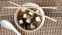 Рецепт - Мисо-суп с шампиньонами и ламинарией
