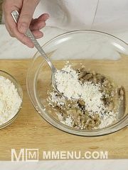 Приготовление блюда по рецепту - Перец, фаршированный творогом с грибами. Шаг 2