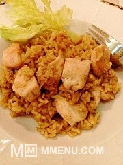 Приготовление блюда по рецепту - Рис с курицей и карри. Шаг 7