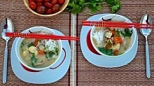 Рецепт - Кисло-сладкий кокосовый суп с курицей