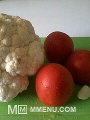 Приготовление блюда по рецепту - Салат "Хрустящий " с цветной капустой и помидорами.. Шаг 1